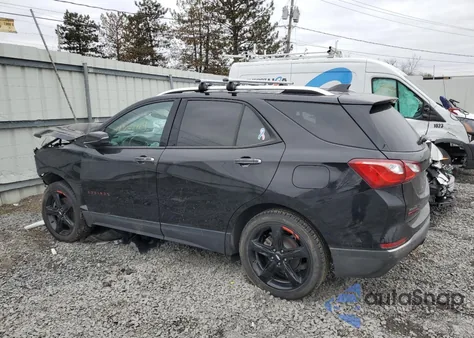 2020 Chevrolet Equinox Premier z USA, uszkodzony, nr VIN 2GNAXYEX5L6216000